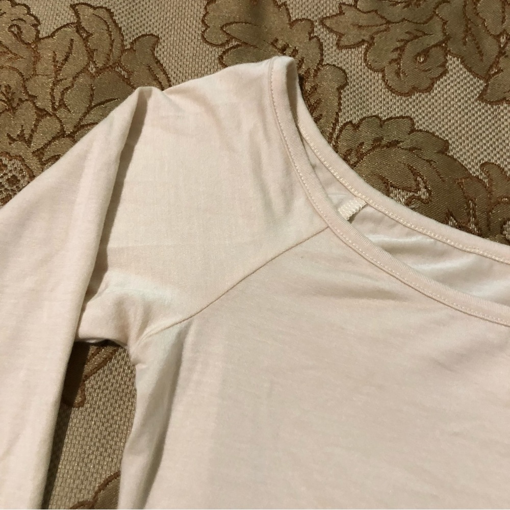 Top Lot of 2, Liz Claiborne polo crop blue AND off-shoulder crop ivory, Size S/M - Picture 8 of 14